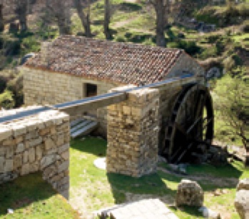 Moulin de Serra di Scopamène Moulin de Serra di Scopamène