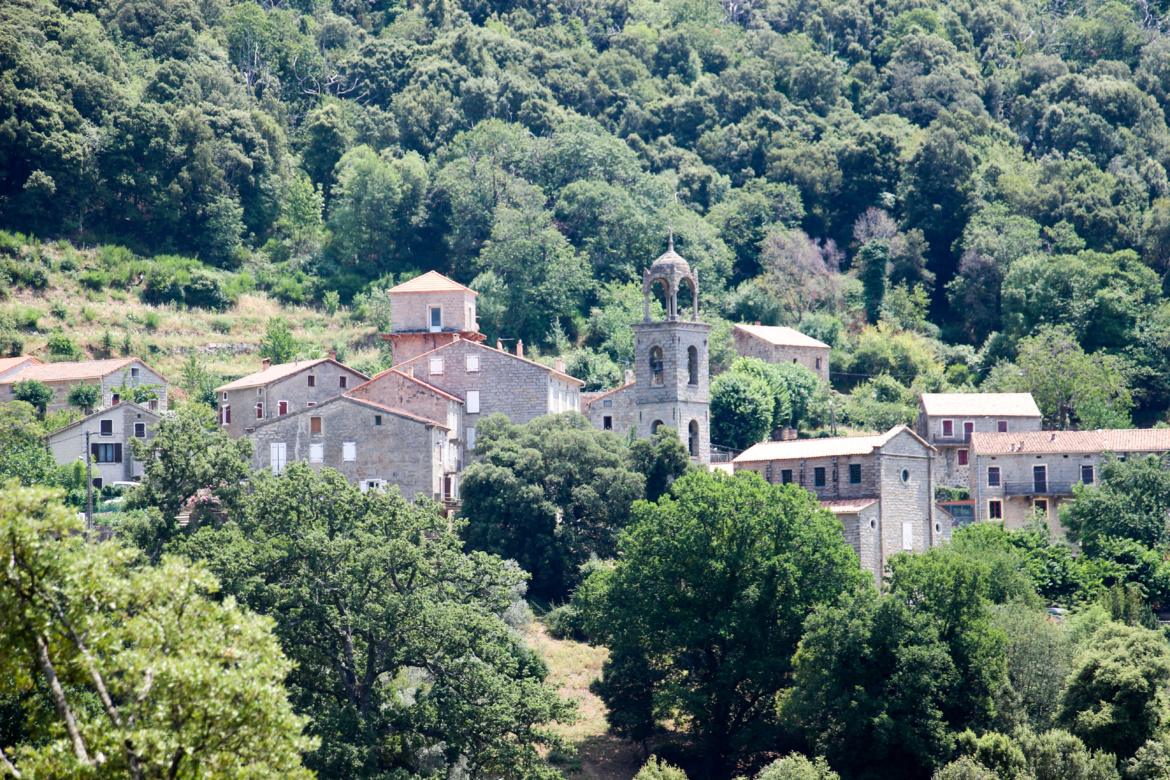 Azilone - Ampaza (Azilonu - Ampaza) Azilone - Ampaza (Azilonu - Ampaza)