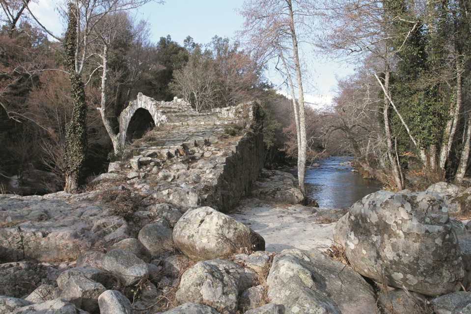 Ponti di a trinita
